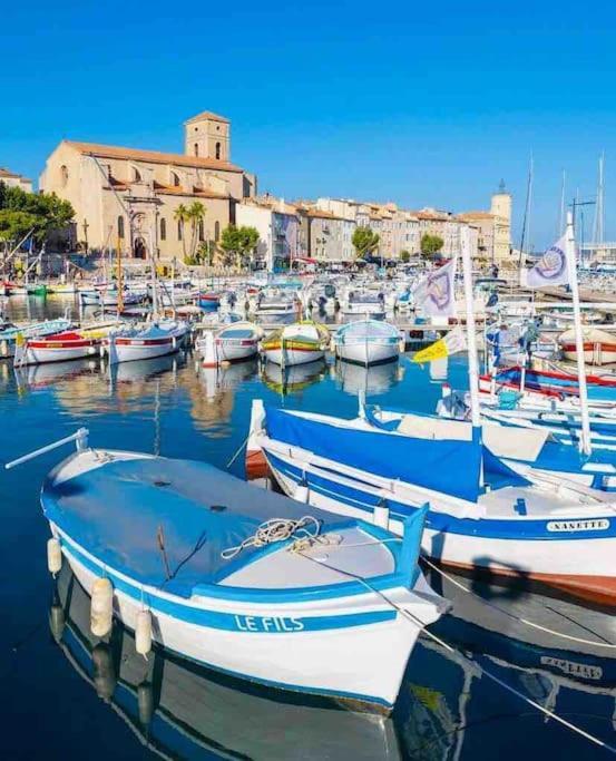 Appartamento Grand T2 53M2, Proche Plages Et Port , Parking . La Ciotat Esterno foto